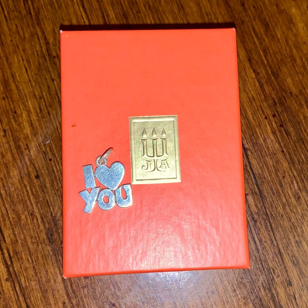COPY - James Avery charm
